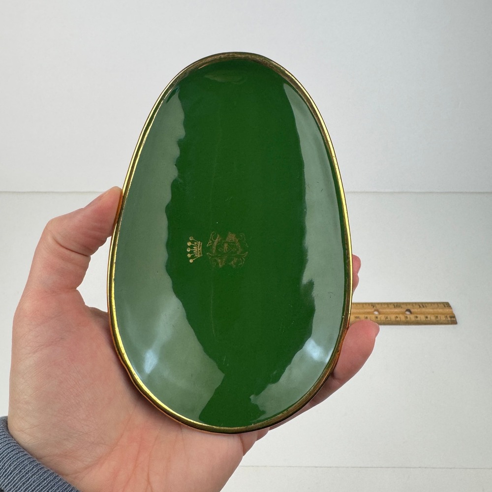 2 Arklow Republic of Ireland Green w‎ Gold Accent Stamp Oval Avocado Shape Dish